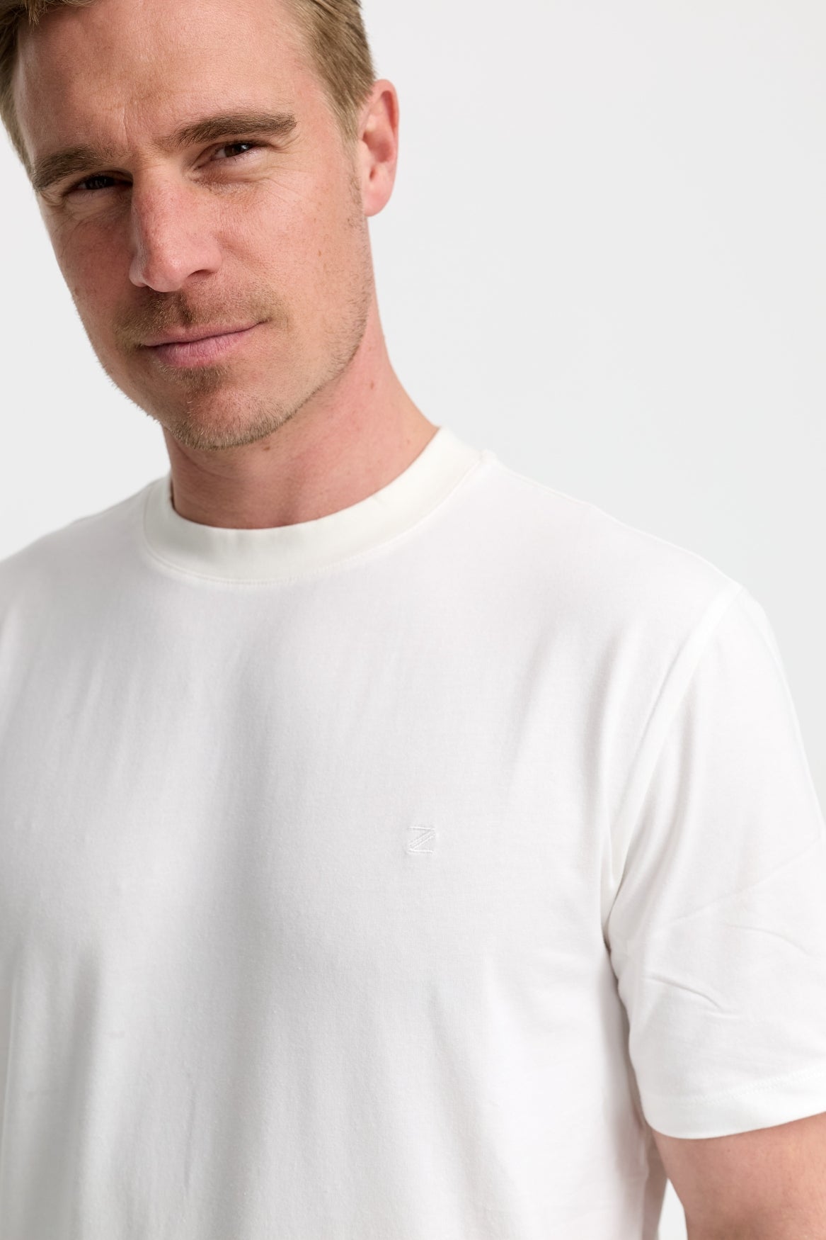 201-120 DiFlo 201-120 — Offwhite, Rueckansicht