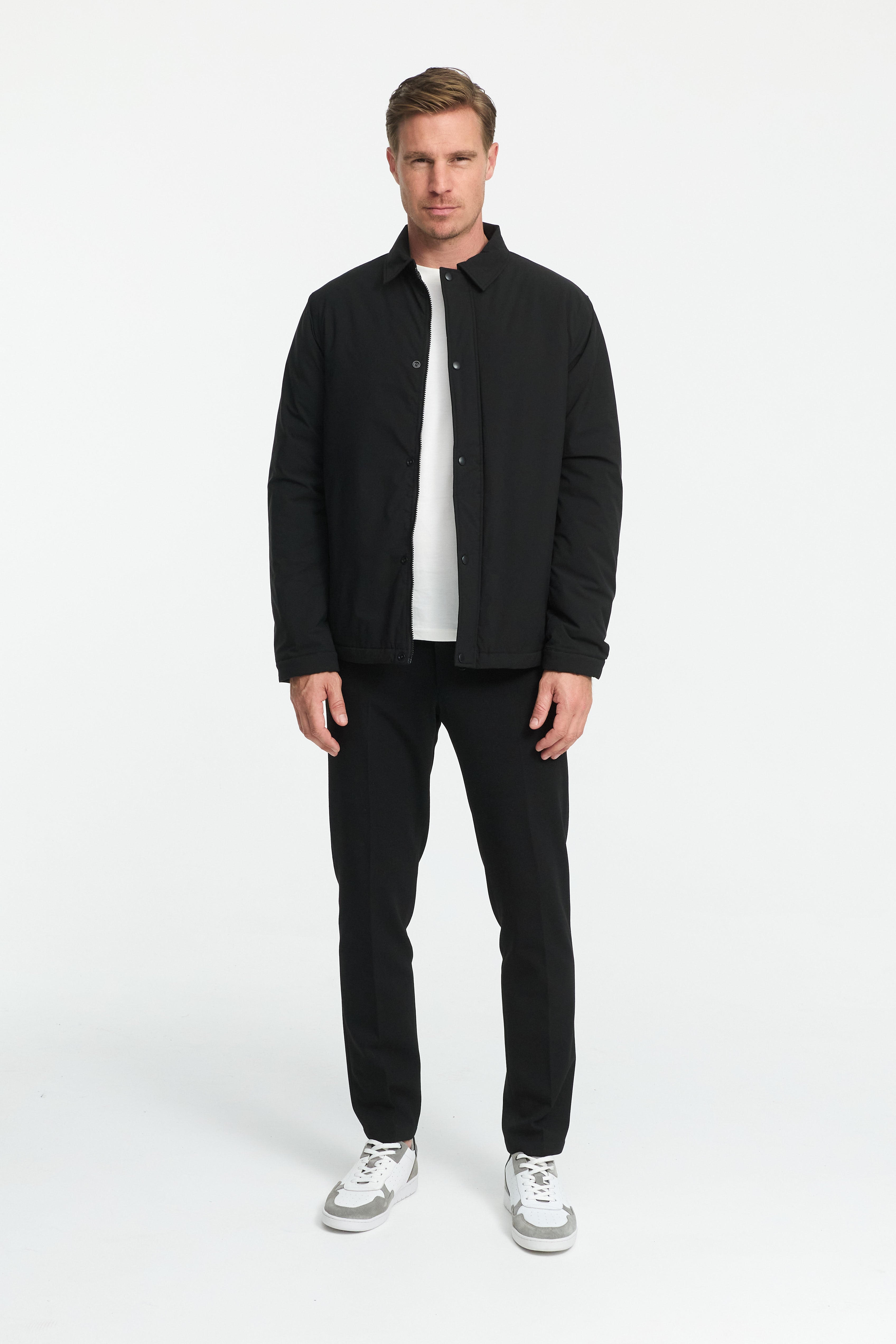 211900-900 DiMo 211900-900 | Black