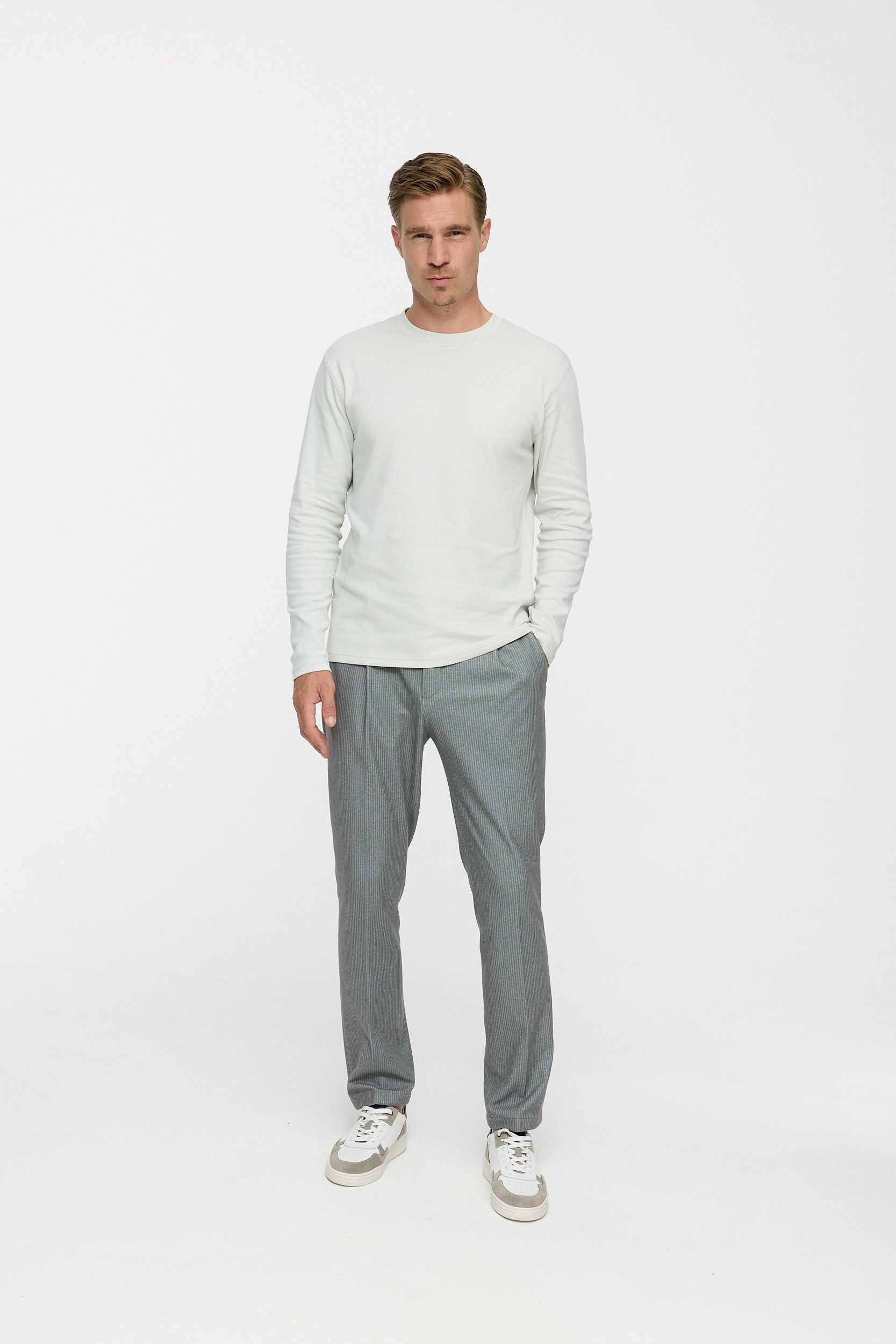 T-Shirt DiOwen 213-310 | Lt. Grey