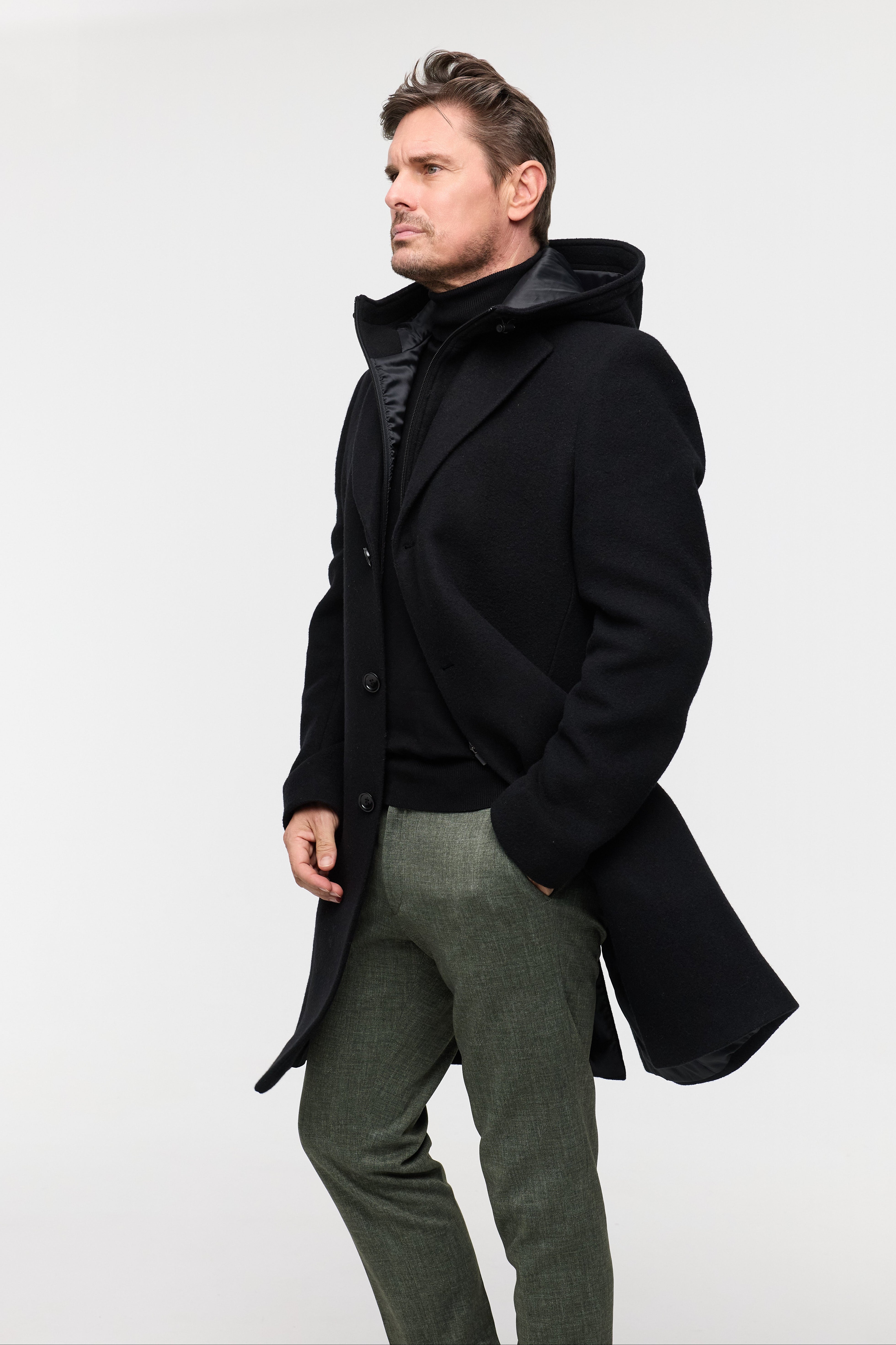 Mantel DiArvid 252814-900 Black