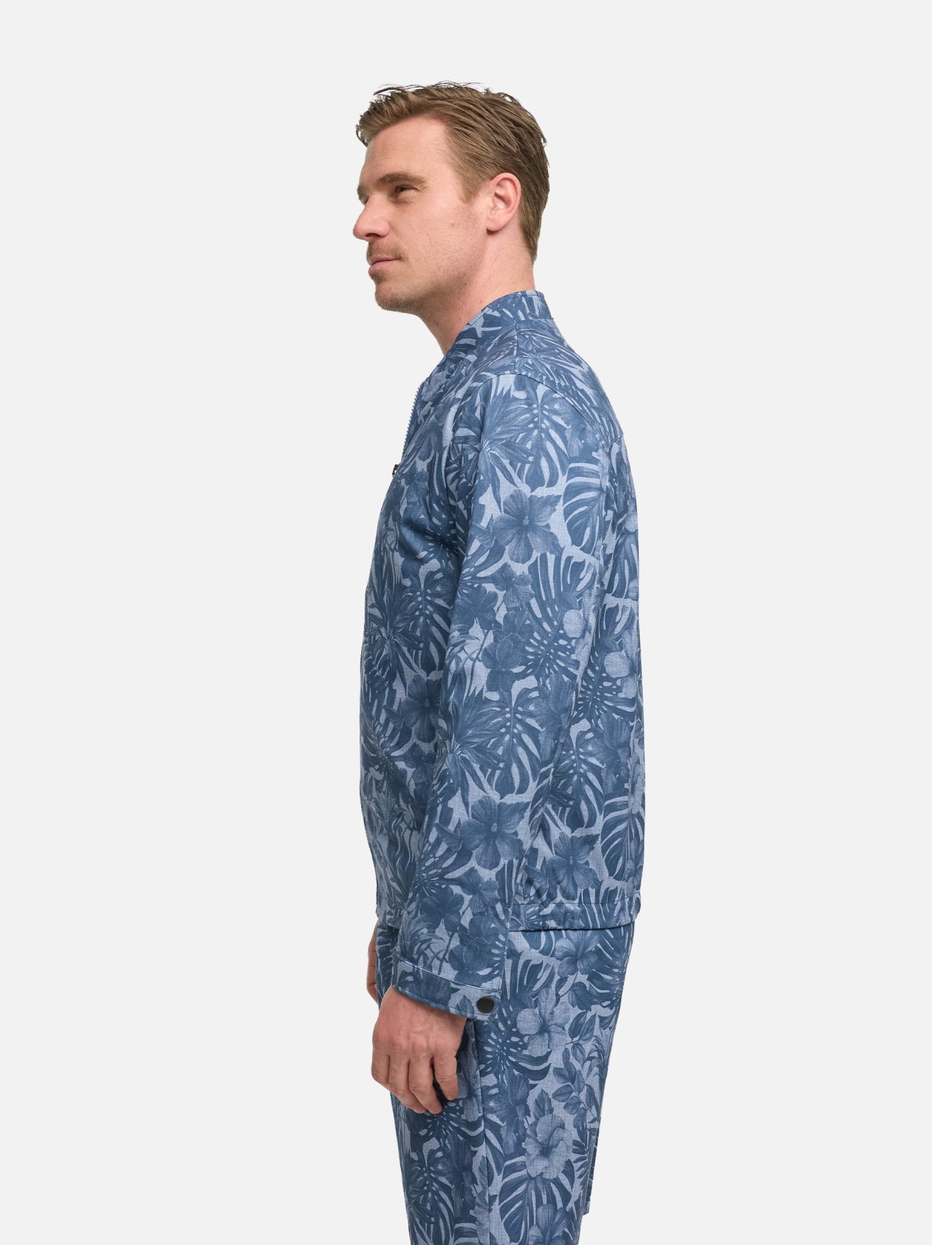 261629-650 DiAudio Med. Blue | Med. Blue