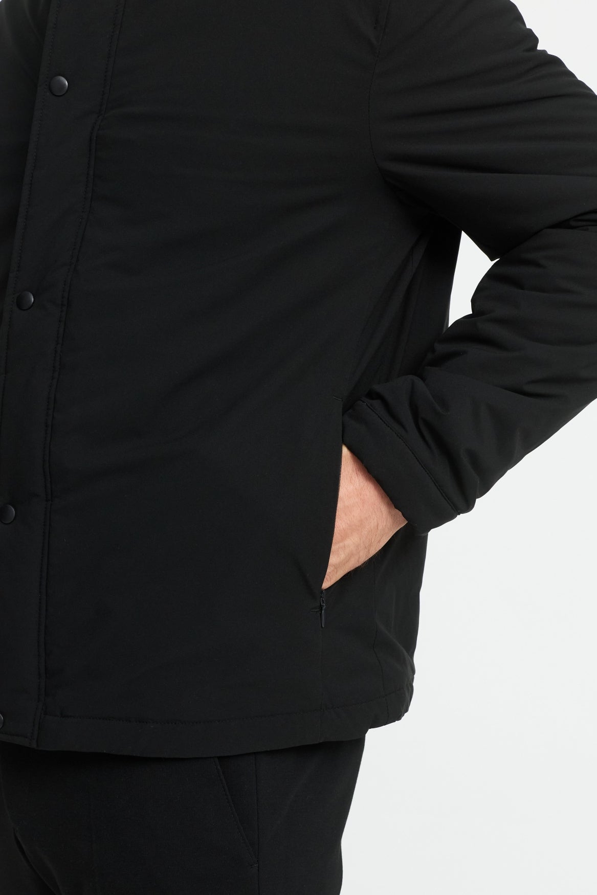 211900-900 DiMo 211900-900 | Black