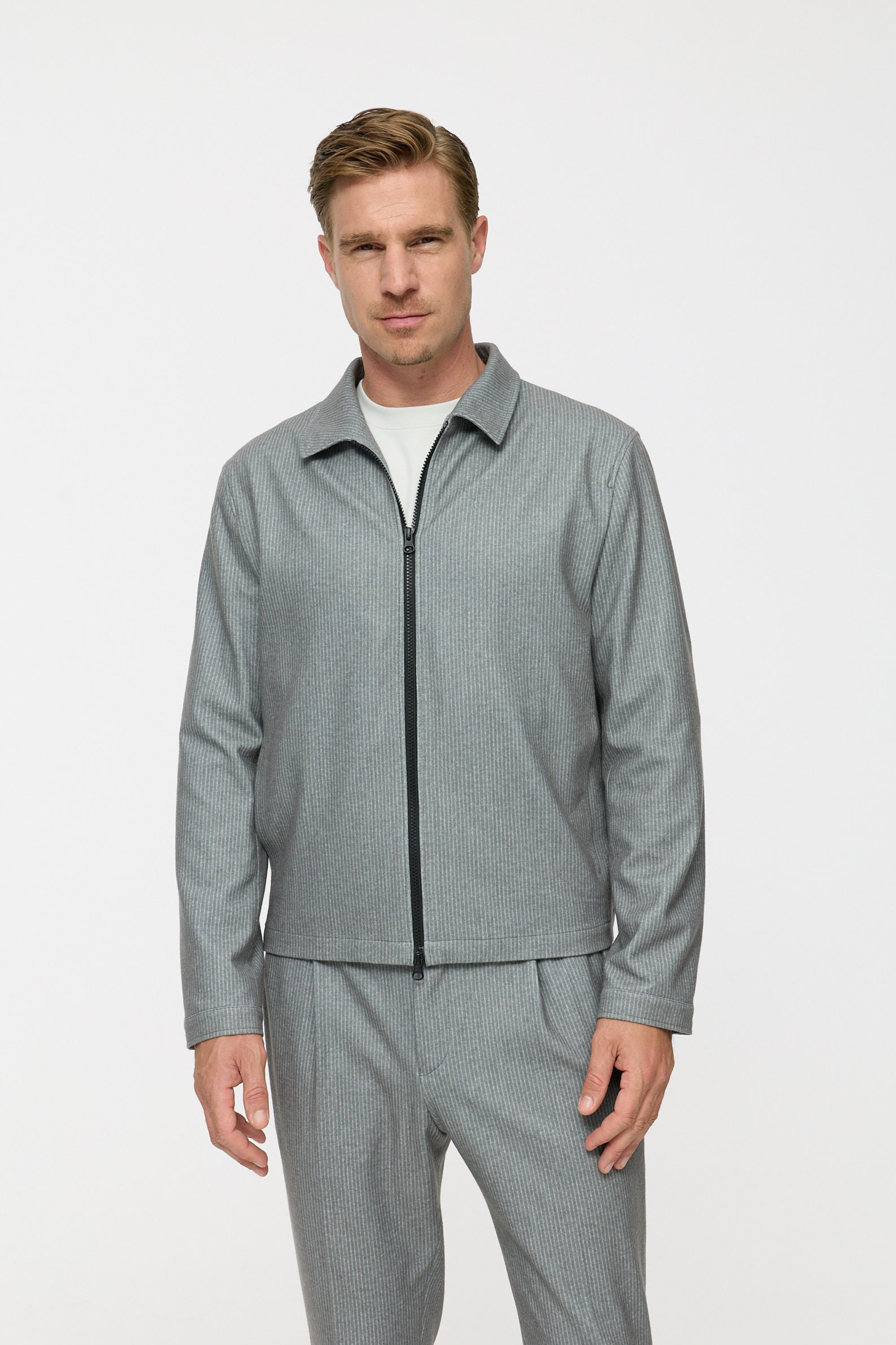 Jersey Anzug 252690-370 Grey