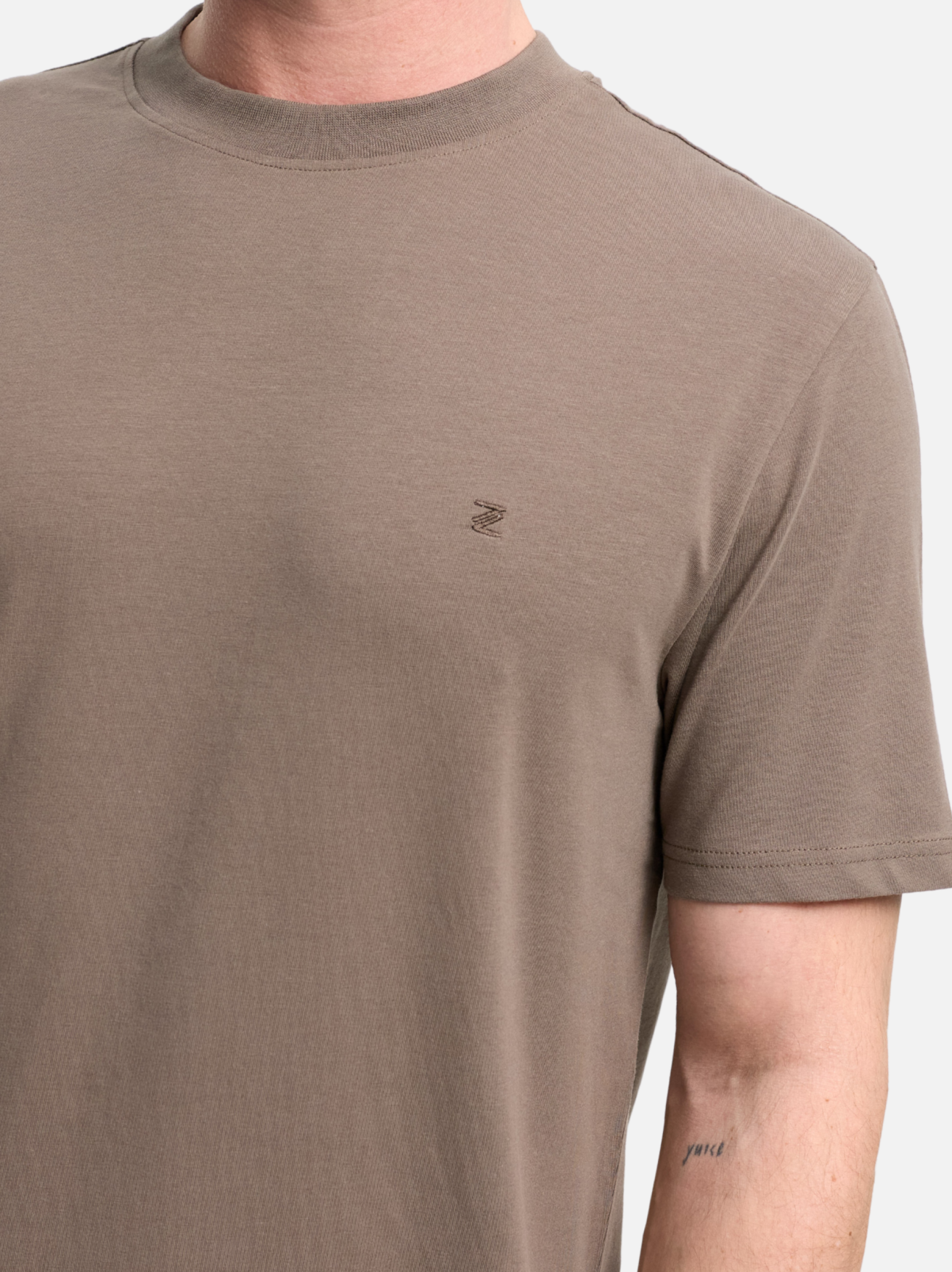 201-830 DiFlo Med. Brown | Med. Brown