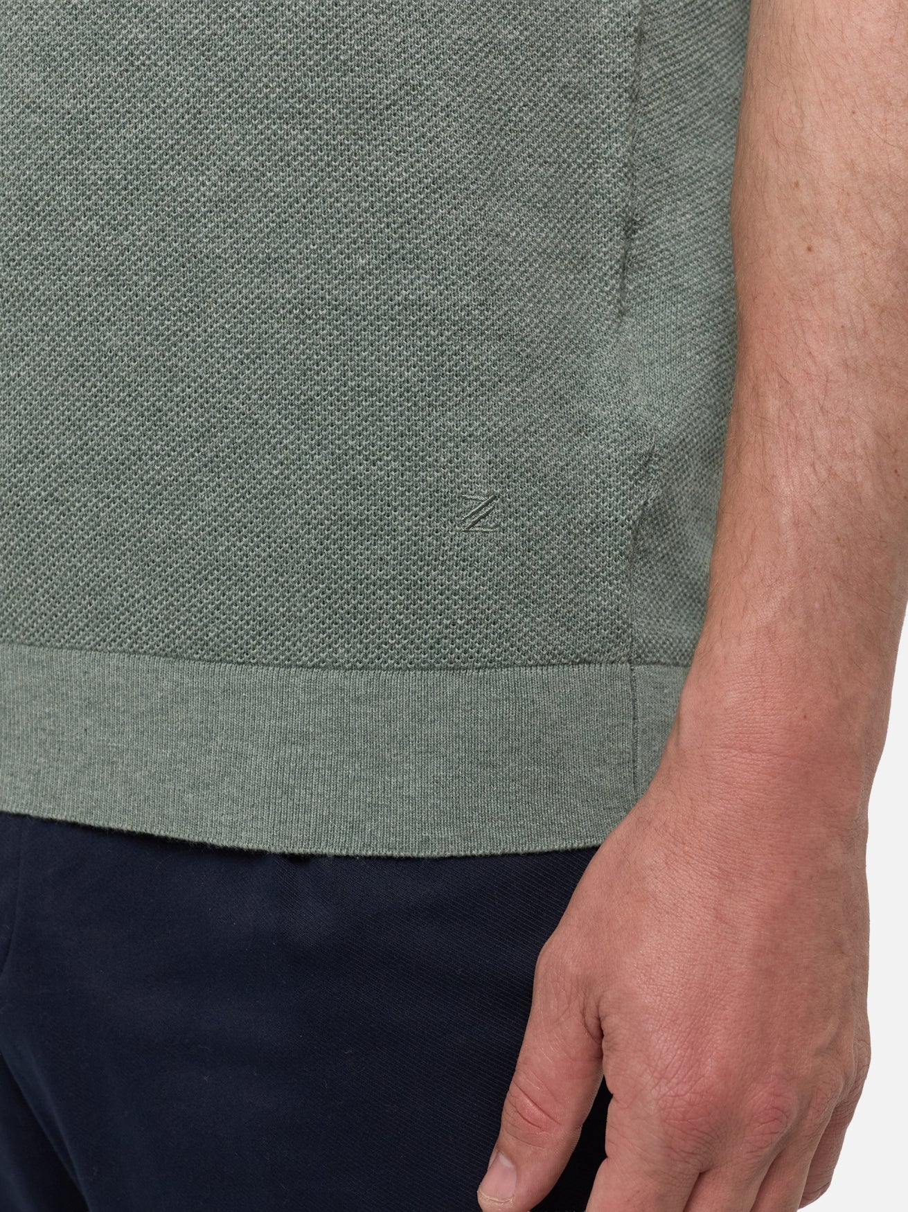 410-730 DiVero Olive | Olive