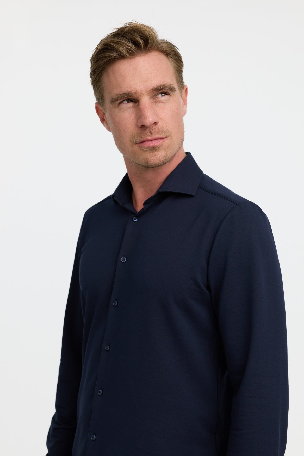 Herren Hemd DiHans in Dk. Navy, Detailansicht